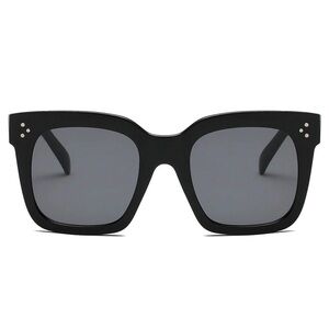 Square Black Sunglasses UVA/UVB